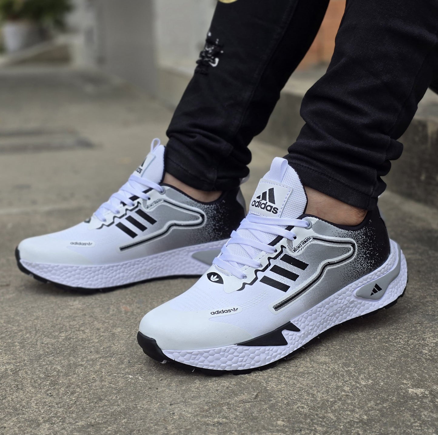 🔥 Adidas Bounce – Compra 1 y Llévate 2 Pares Exclusivos + Envío Grátis + Regalo